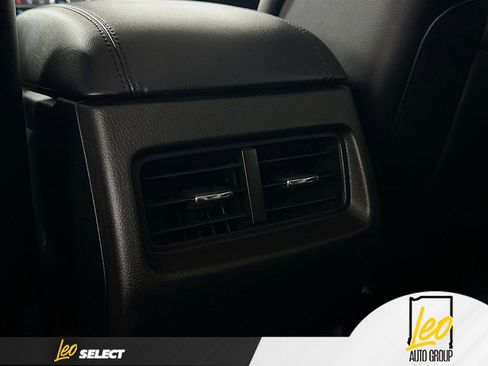 Used 2023 Ford Edge SEL AWD/4WD image 24