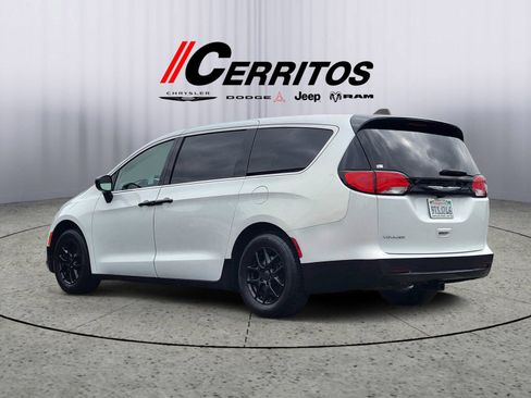 Certified 2023 Chrysler Voyager LX FWD image 2