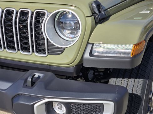 New 2026 Jeep Wrangler Sahara image 6
