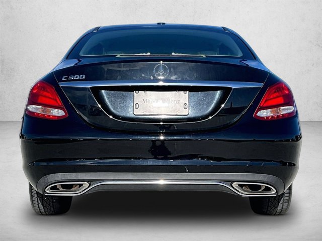 Used 2017 Mercedes-Benz C 300 Sedan image 4