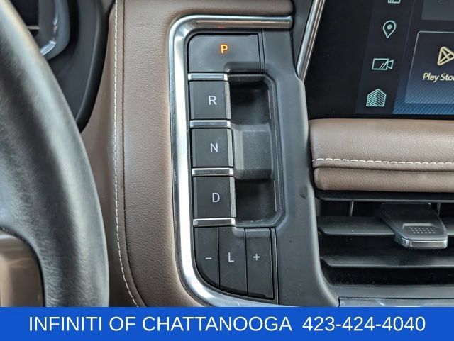 Used 2024 Chevrolet Suburban High Country w/ Advanced Technology Package AWD/4WD image 14