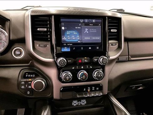 Used 2025 RAM 1500 Big Horn AWD/4WD image 30