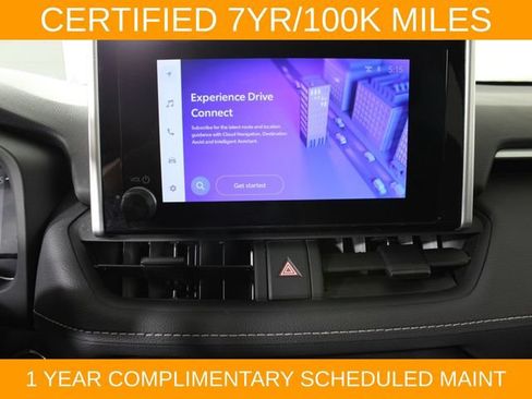Used 2025 Toyota RAV4 XLE AWD/4WD image 24
