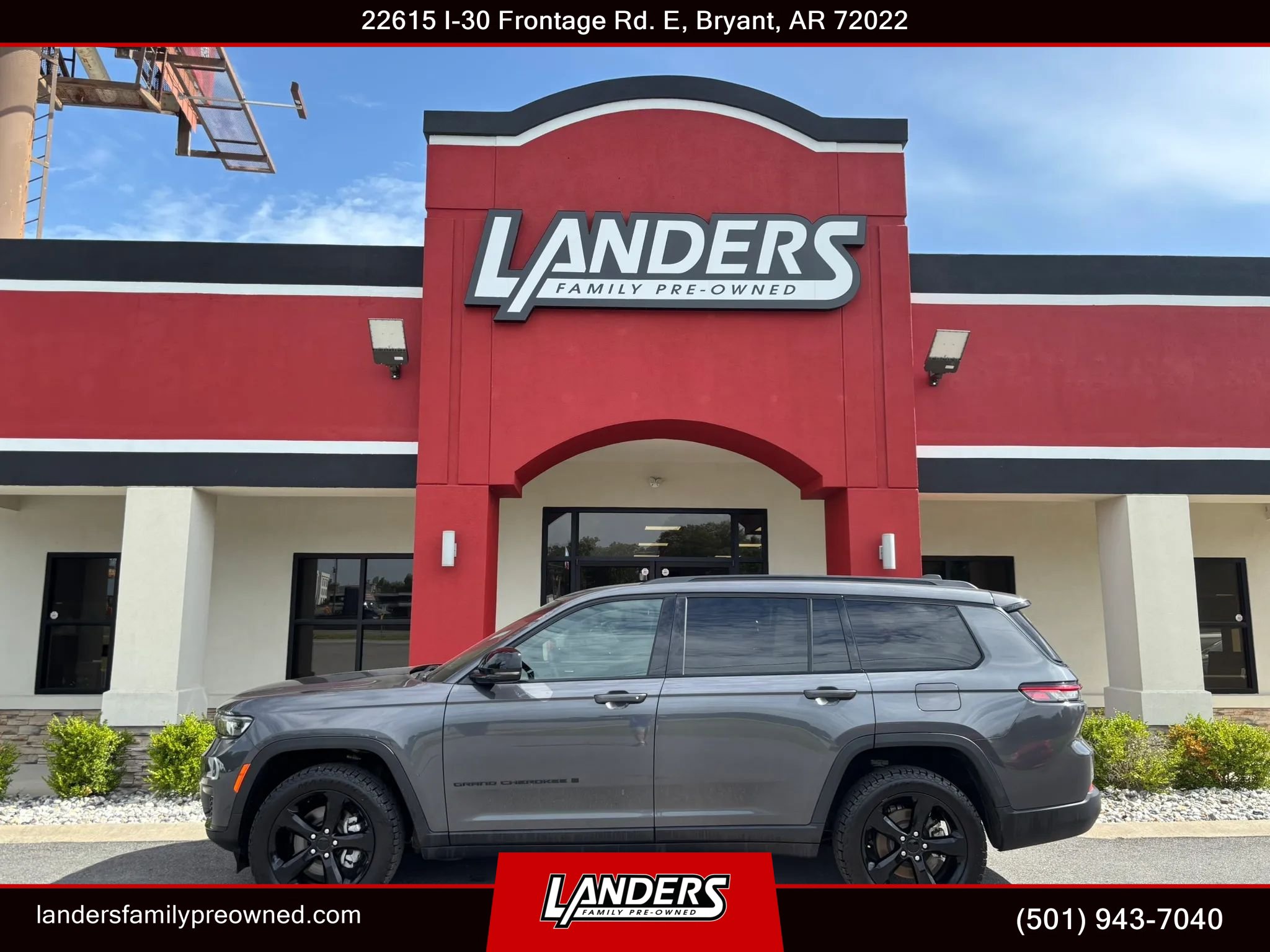 Used 2023 Jeep Grand Cherokee L Laredo AWD/4WD image 1