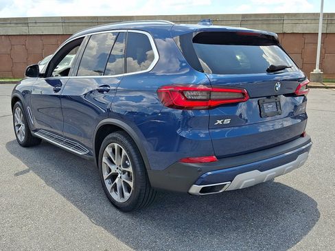 Used 2019 BMW X5 xDrive40i w/ Premium Package 2 AWD/4WD image 4