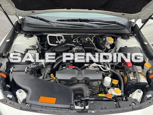 Used 2017 Subaru Outback 2.5i Limited image 30