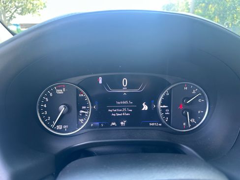 Used 2023 Buick Enclave Avenir w/ Avenir Technology Package FWD image 20