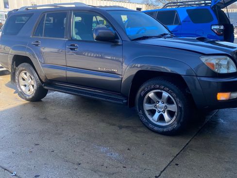 Used 2005 Toyota 4Runner Sport image 13