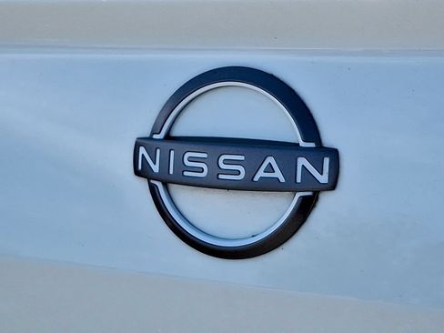 Used 2025 Nissan Altima 2.5 SV FWD image 29