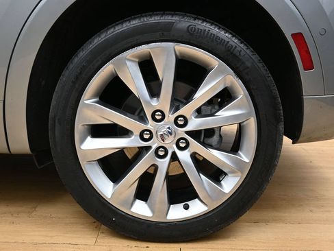 Used 2023 Buick Envision Avenir AWD/4WD image 13