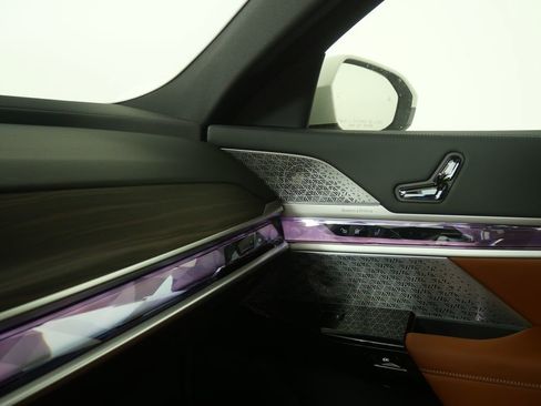 New 2026 BMW i7 eDrive50 w/ Executive Package RWD image 27