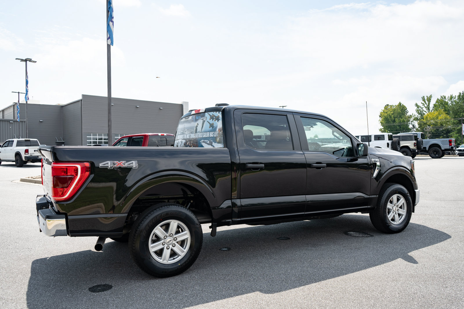 Used 2023 Ford F150 XLT AWD/4WD image 10