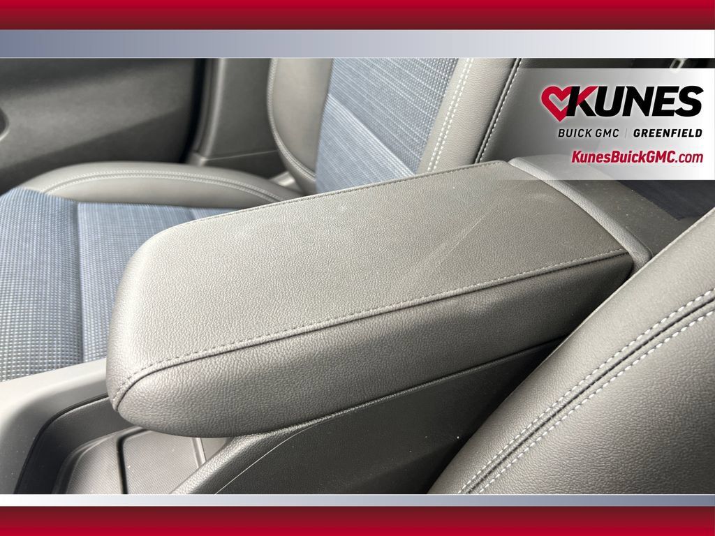 New 2026 Buick Envista Sport Touring w/ Convenience I Package FWD image 30