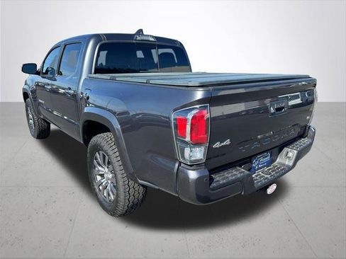 Certified 2021 Toyota Tacoma Limited AWD/4WD image 10