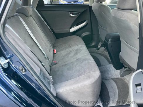 Used 2015 Toyota Prius Two FWD image 12
