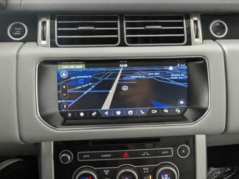 Used 2017 Land Rover Range Rover HSE AWD/4WD image 27