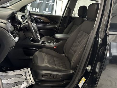 Used 2021 GMC Terrain SLE w/ Driver Convenience Package image 18