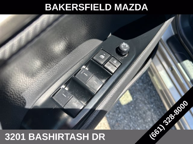 Used 2025 Toyota Camry SE FWD image 14