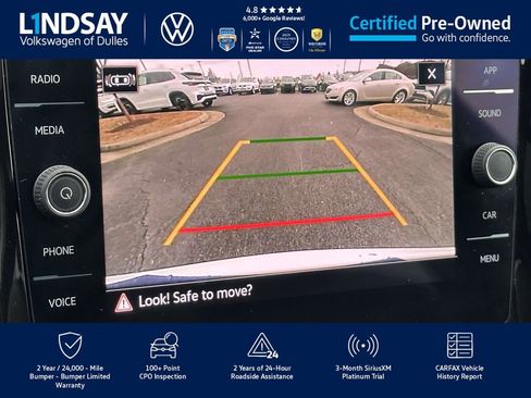 Certified 2022 Volkswagen Atlas Cross Sport SE w/ Panoramic Sunroof Package image 17