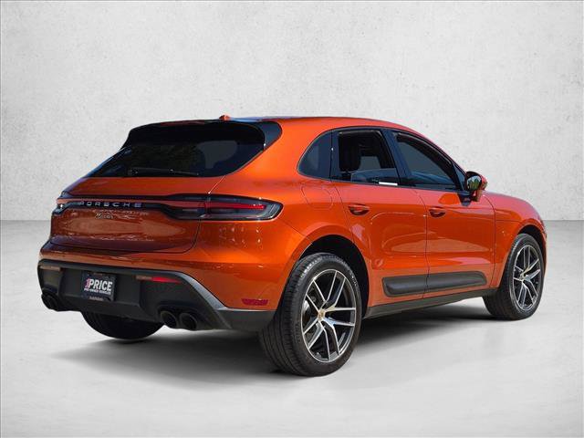 Used 2024 Porsche Macan AWD/4WD image 9