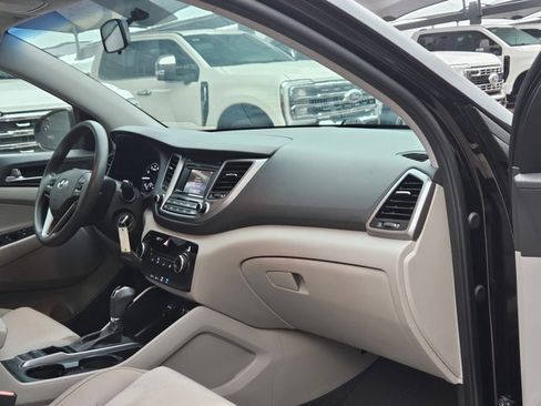 Used 2016 Hyundai Tucson SE w/ Option Group 02 image 23