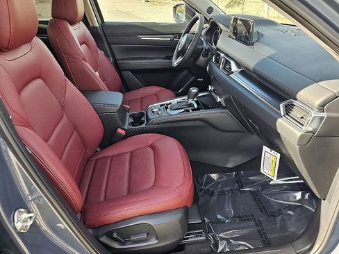 New 2025 MAZDA CX-5 Carbon Edition image 17