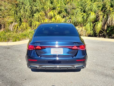 Used 2025 Mercedes-Benz E 450 4MATIC Sedan image 5