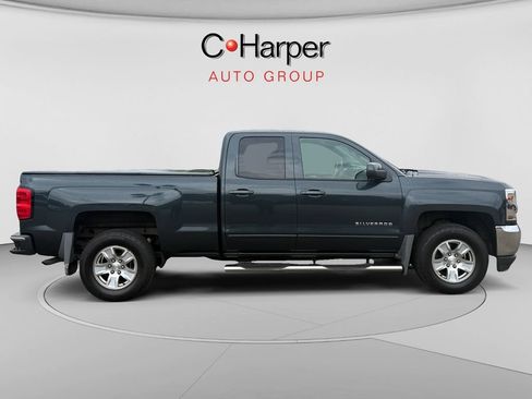 Used 2017 Chevrolet Silverado 1500 LT w/ All Star Edition AWD/4WD image 2