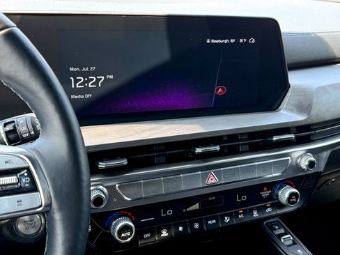 Certified 2024 Kia Telluride EX X-Line AWD/4WD image 19