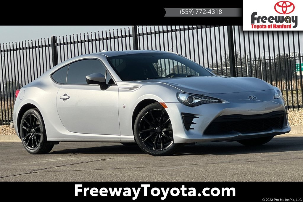 Certified 2017 Toyota 86 RWD image 1
