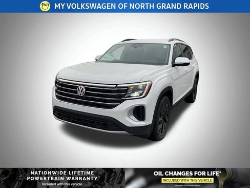 New 2026 Volkswagen Atlas SE image 3