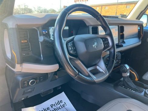 Certified 2021 Ford Bronco Wildtrak image 5