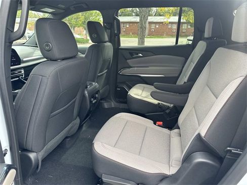 New 2026 Chevrolet Traverse LT w/ Enhanced Driving Package image 11