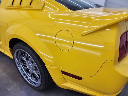 Used 2005 Ford Mustang GT image 30