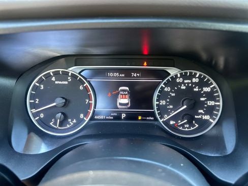 Used 2023 Nissan Rogue S AWD/4WD image 29