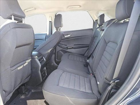 New 2024 Ford Edge SE image 15