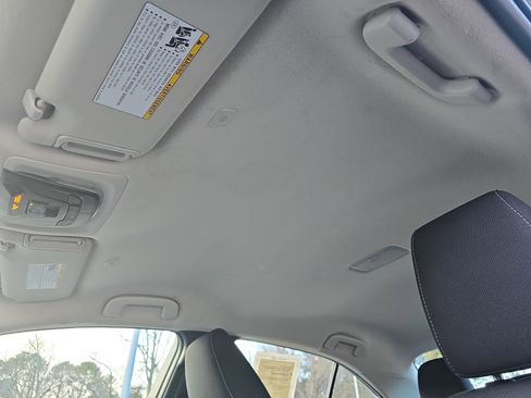 Used 2024 Toyota Corolla LE image 30