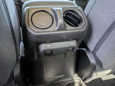 New 2025 Jeep Gladiator Sport AWD/4WD image 14