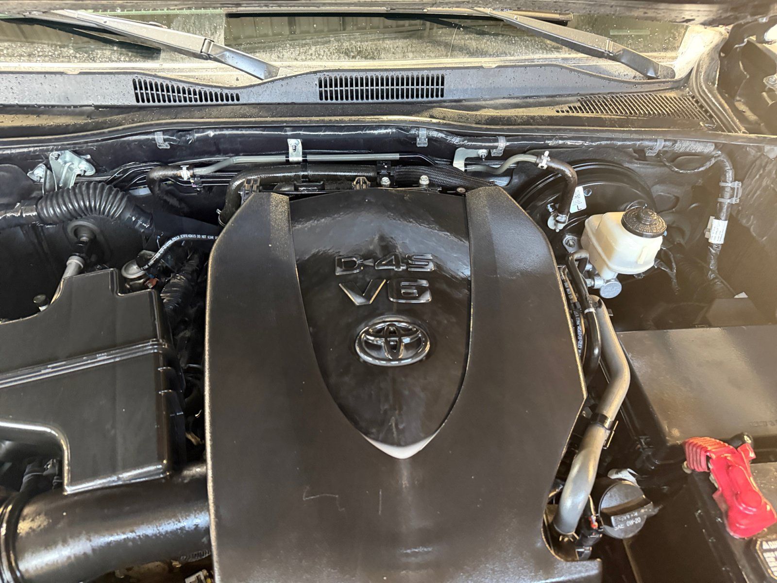 Used 2021 Toyota Tacoma SR5 RWD image 22
