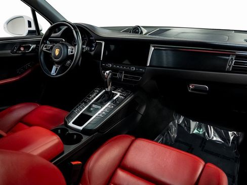 Used 2021 Porsche Macan GTS image 57
