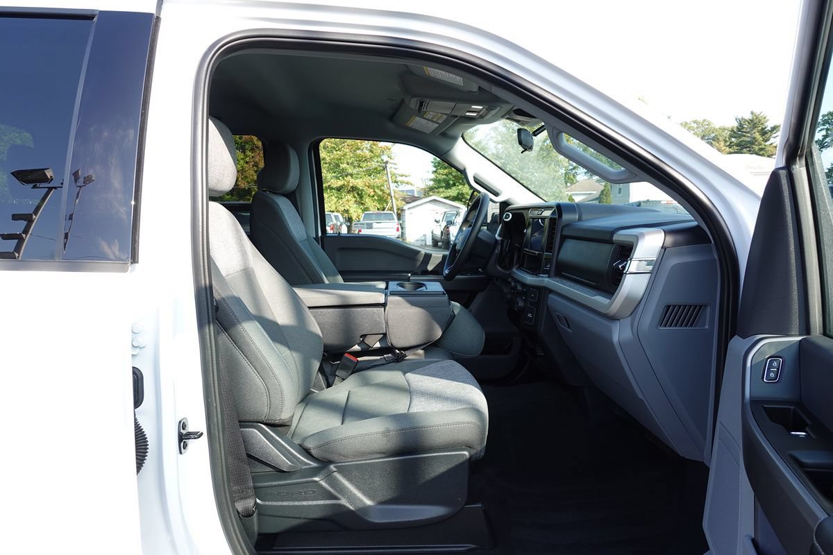 Used 2025 Ford F250 XLT w/ FX4 Off-Road Package AWD/4WD image 32