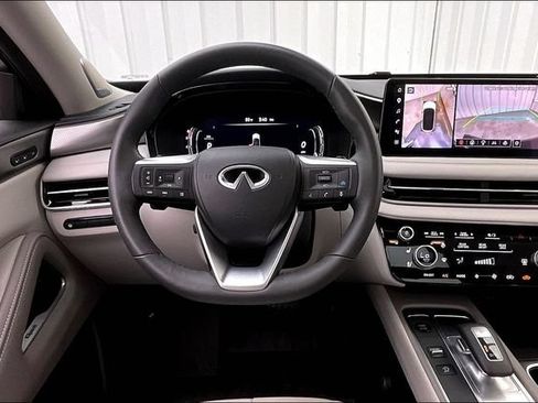 Certified 2026 INFINITI QX60 Luxe w/ Cargo Package AWD/4WD image 5