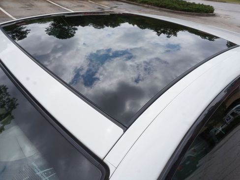 Used 2015 BMW 640i Gran Coupe image 13