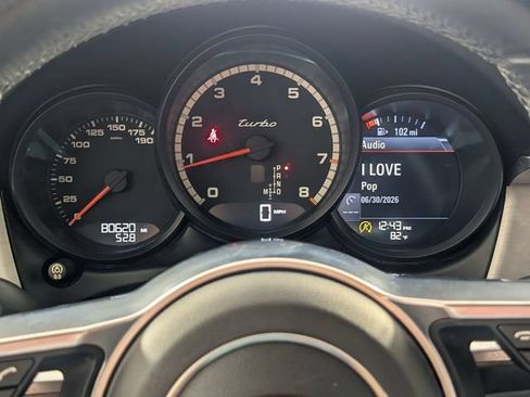 Used 2017 Porsche Macan Turbo AWD/4WD image 18