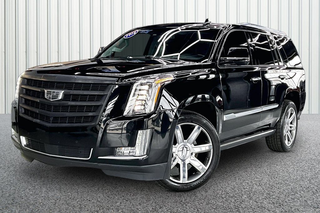 Used 2016 Cadillac Escalade Premium AWD/4WD image 3