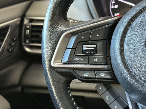 Used 2022 Subaru Outback Limited image 28