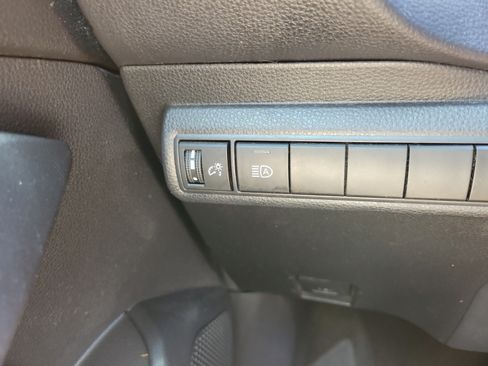 Used 2023 Toyota Corolla LE FWD image 19