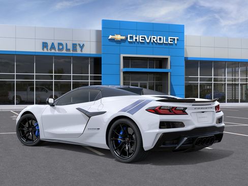 New 2027 Chevrolet Corvette Grand Sport RWD image 3