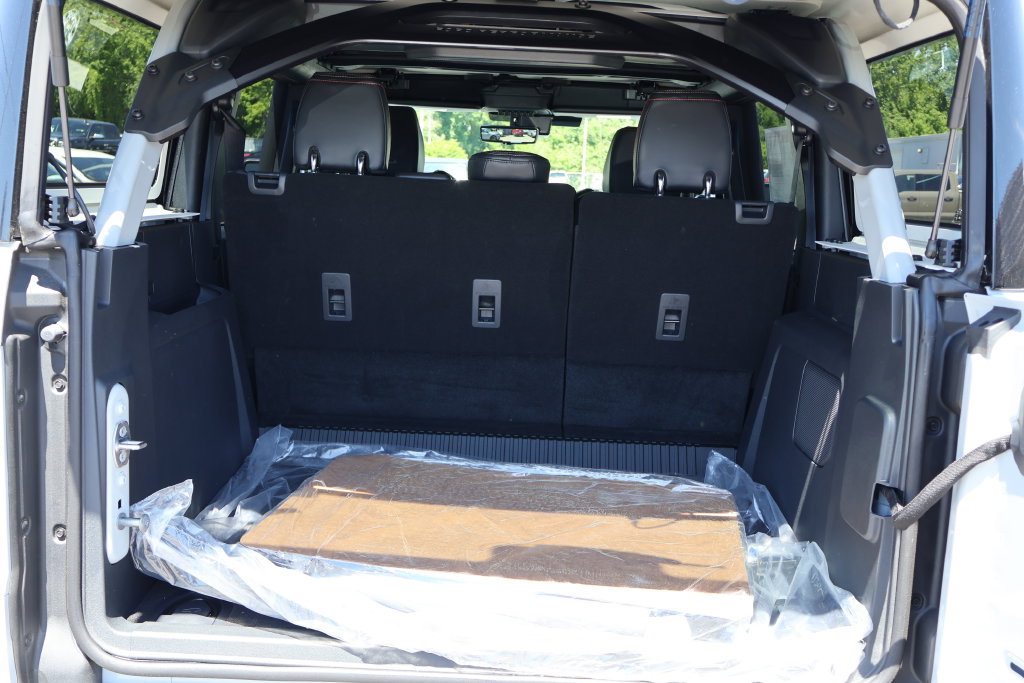 New 2026 Ford Bronco Raptor w/ Interior Carbon Fiber Pack AWD/4WD image 22