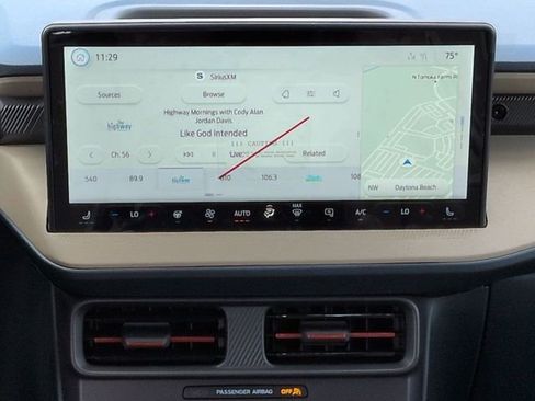 New 2026 Ford Maverick Lariat AWD/4WD image 18